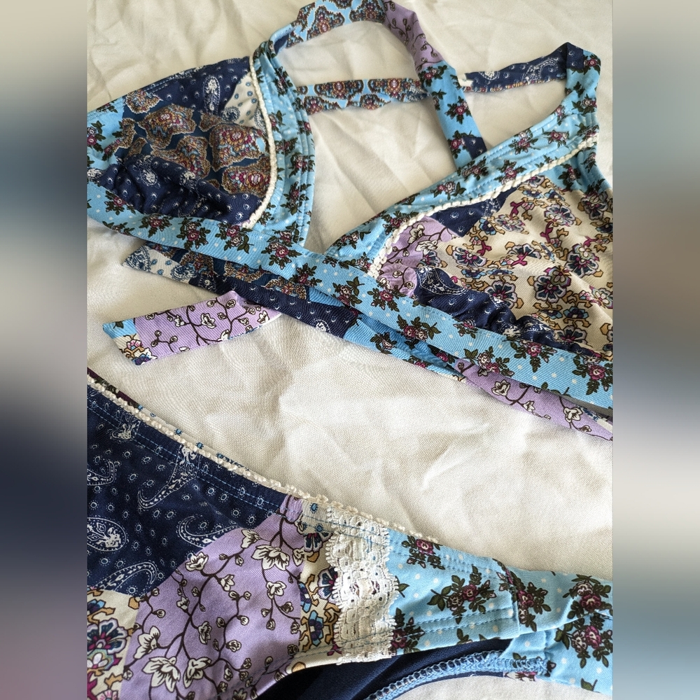 Lucky Brand Women’s Triangle Patchwork Bikini Set - image 8